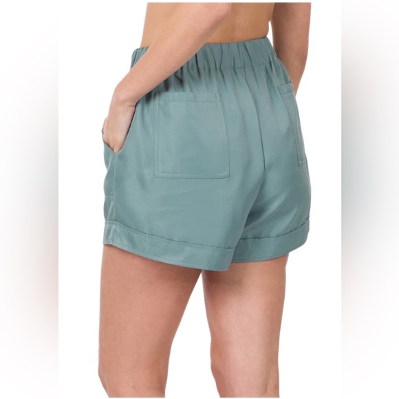 Zenana Woven Drawstring Shorts M Seafoam Pockets New - Picture 2 of 7